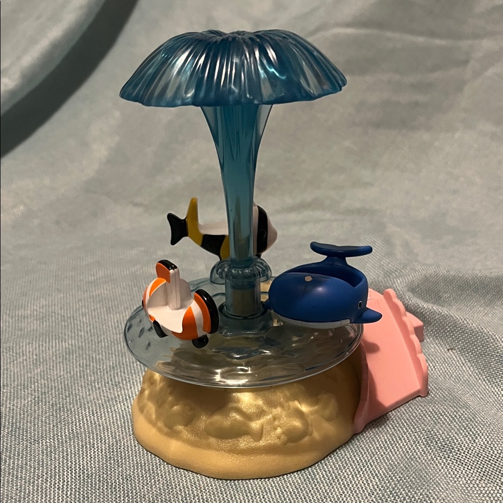 Calico critters seaside splash merry-go-round
Adorable! Like new